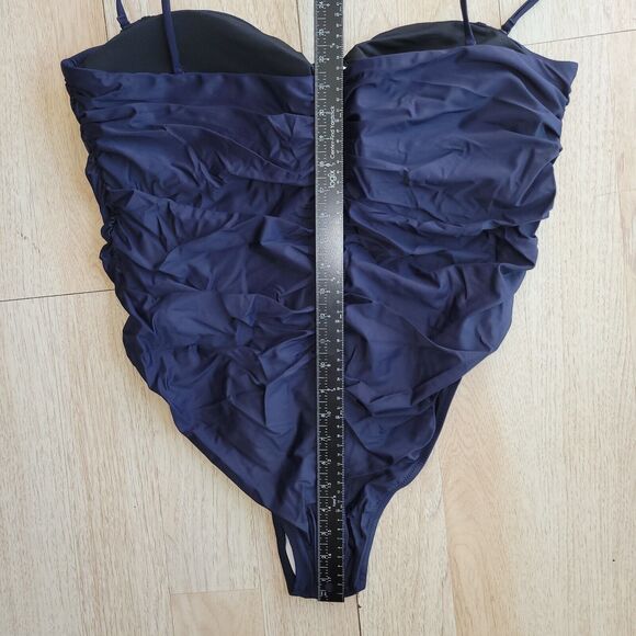 New J.Crew Swimsuit Women One piece Sz 24 Black Ruched Padded Sweetheart Plus - Picture 8 of 11